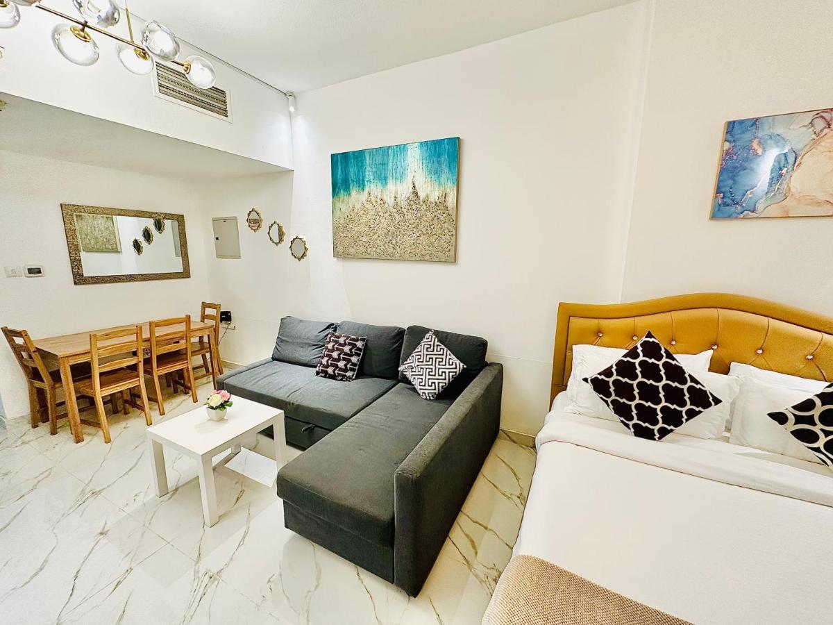 Diamond Crown - Studio Holiday Apartment In Dubai Marina Esterno foto