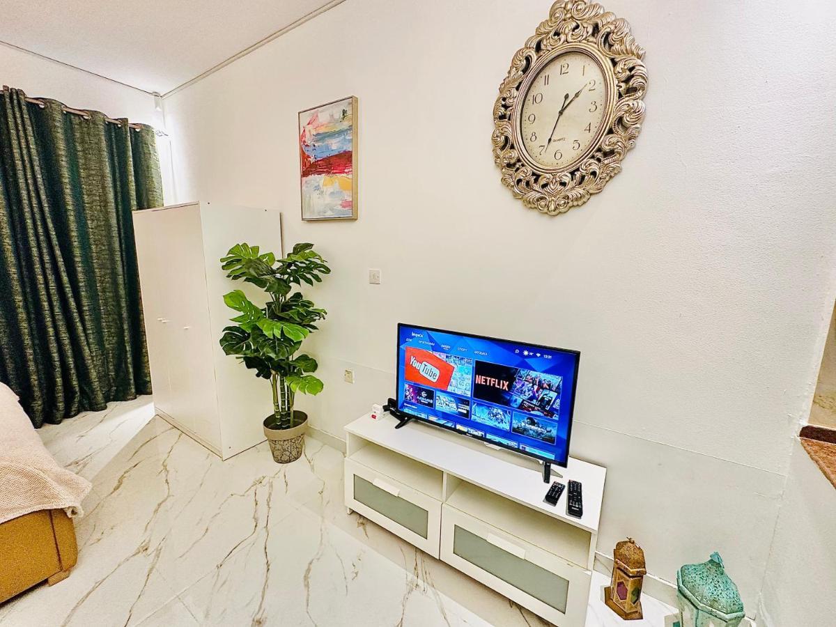 Diamond Crown - Studio Holiday Apartment In Dubai Marina Esterno foto